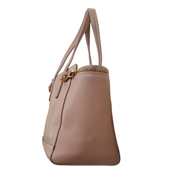 Salvatore Ferragamo Verve Leather BEG Medium - Picture 6 of 16